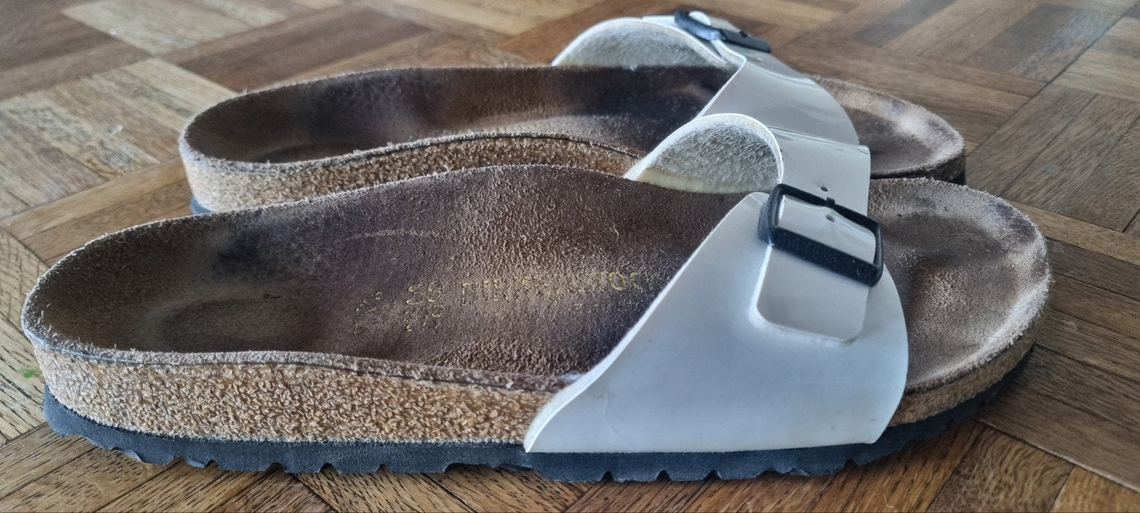 Birkenstock slippers maat 38, Slippers, Wit, Ophalen of Verzenden, Gedragen