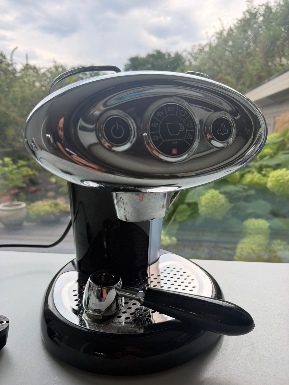 Illy FrancisFrancis Iperespresso espressomachine nette staat, Koffiepads en cups, Espresso apparaat, Ophalen of Verzenden, Zo goed als nieuw