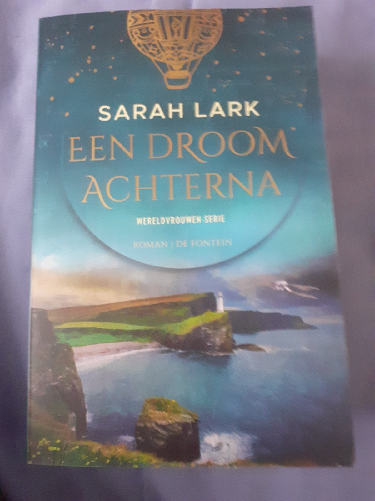 Een droom achterna, Ophalen of Verzenden, Zo goed als nieuw