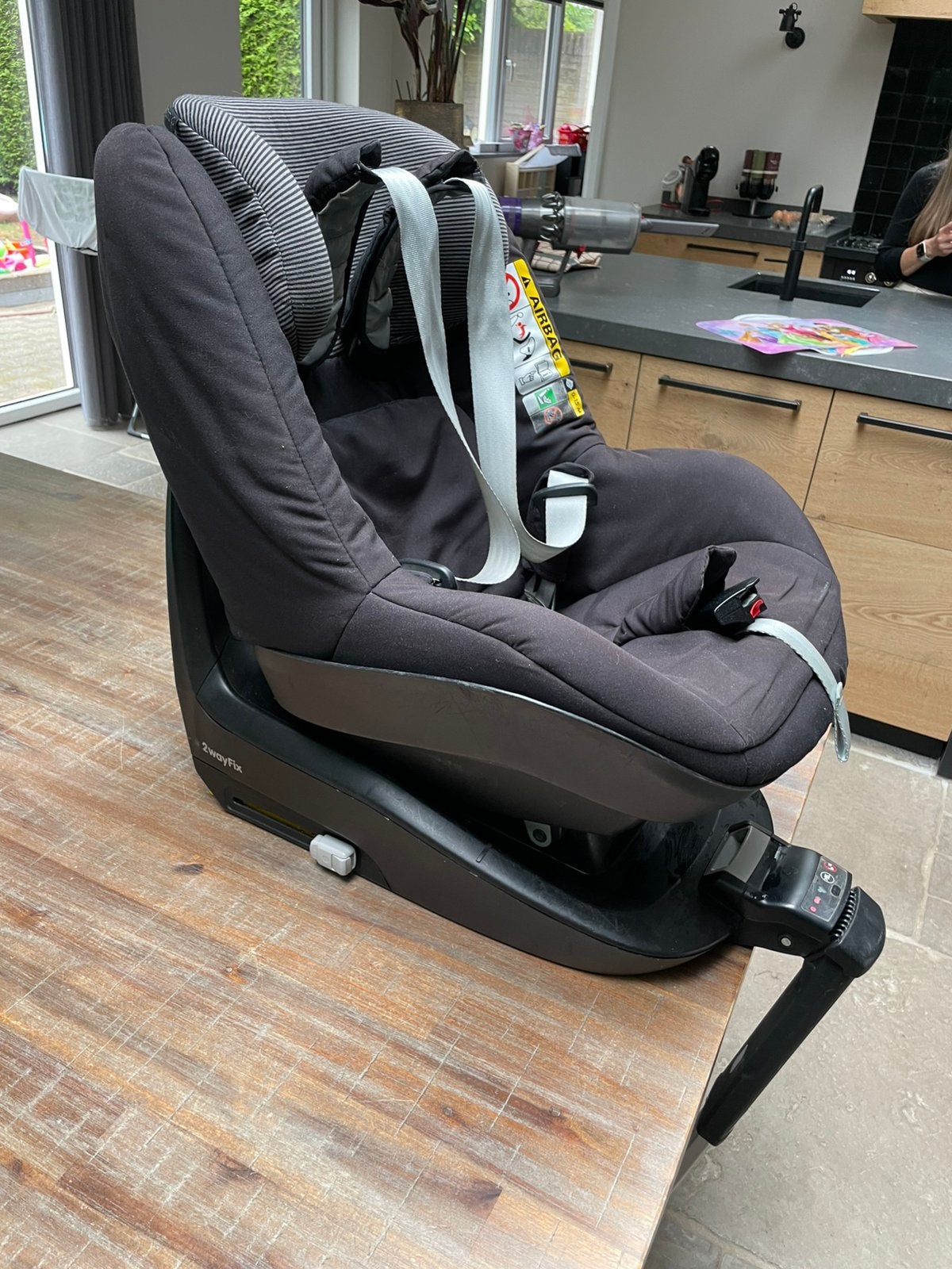 Kinderstoel en base, Ophalen, Gebruikt, Maxi-Cosi, Isofix