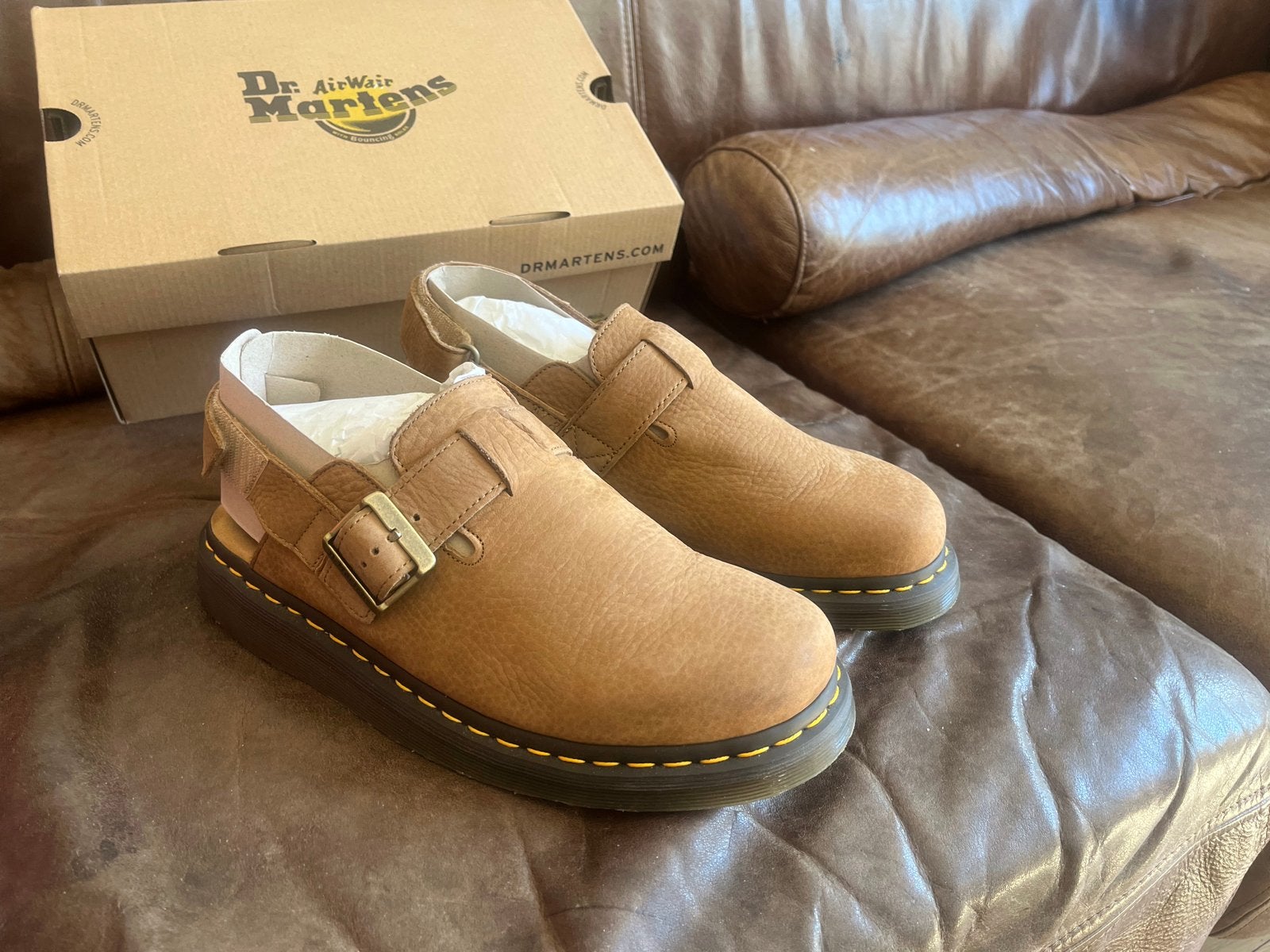 Dr. Martens Jorge II Savannah Tan Tumbled Nubuck, Kleding | Heren, Schoenen, Sandalen, Bruin, Nieuw, Ophalen of Verzenden
