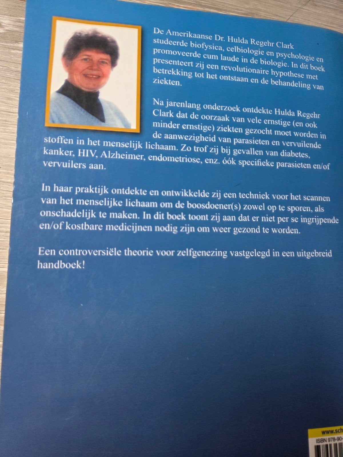 Handboek Zelf Genezing - Hulda Regehr Clark, Ophalen of Verzenden, Gelezen, Spiritualiteit algemeen, Achtergrond en Informatie