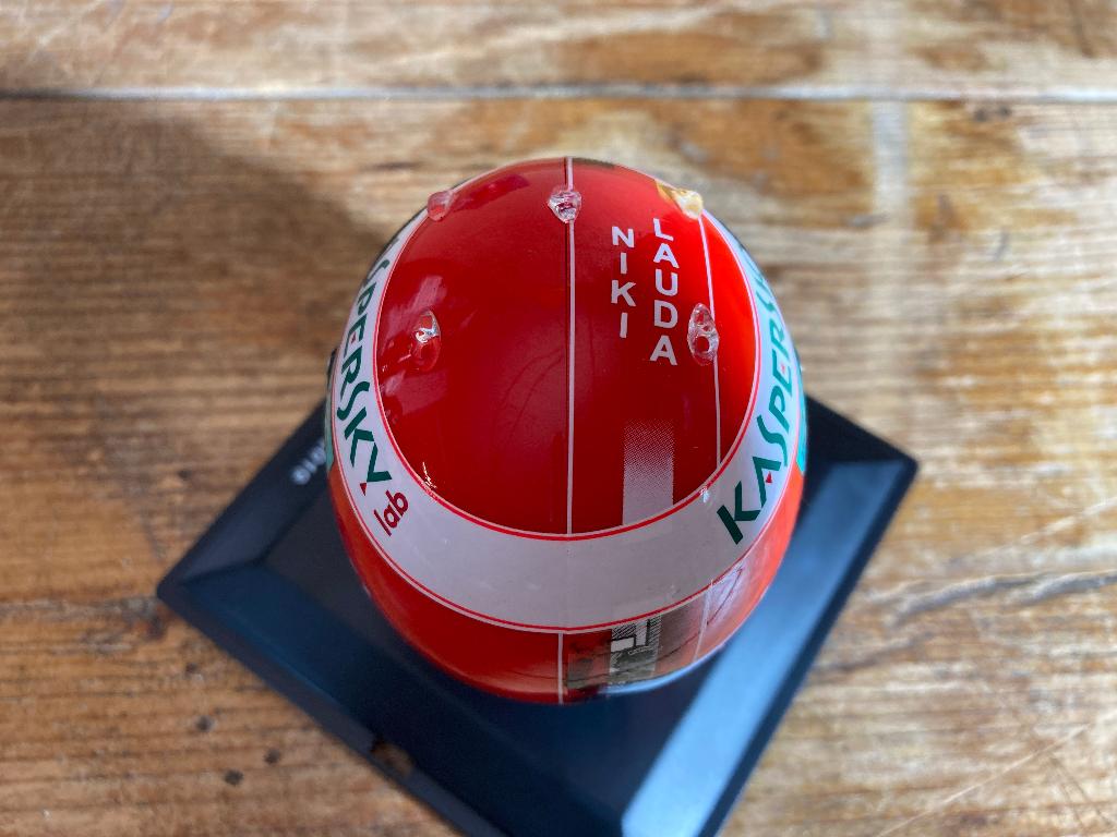 ✅ Sebastian Vettel 1:5 helm Monaco 2019 Niki Lauda Tribute, Ophalen of Verzenden, Nieuw, Formule 1