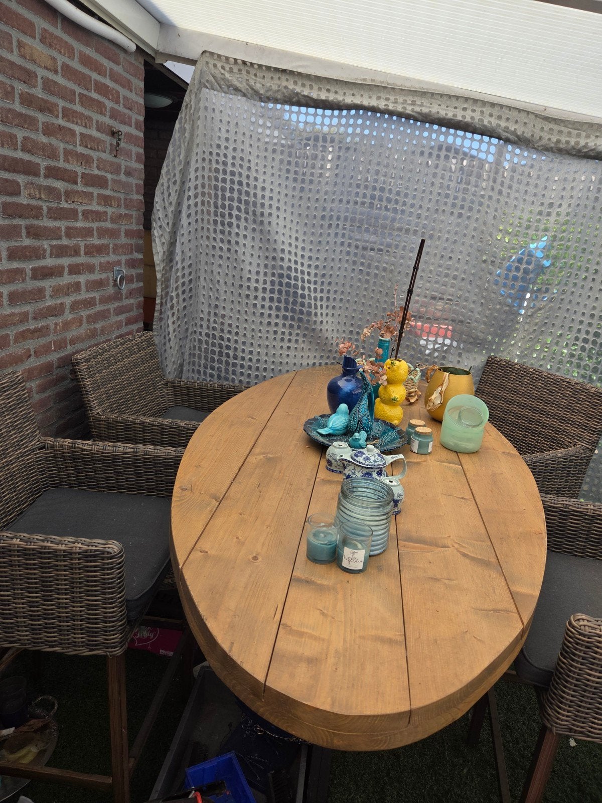 ovaal bartafel, Ophalen, 50 tot 100 cm, Zo goed als nieuw, Vijf personen of meer