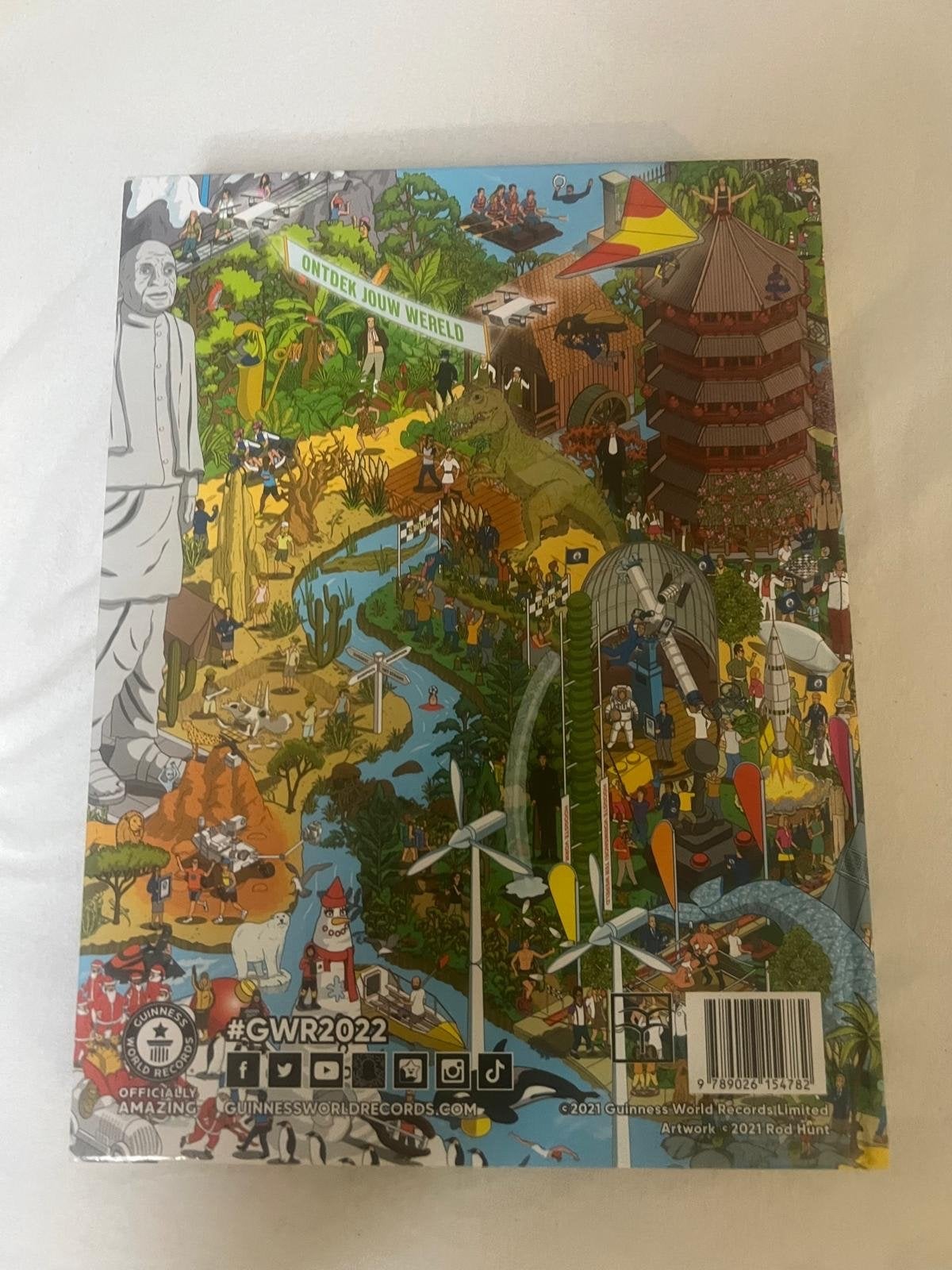 Guinness World Records 2022 Boek - Nieuwstaat, Ophalen of Verzenden, Nieuw, Europa overig
