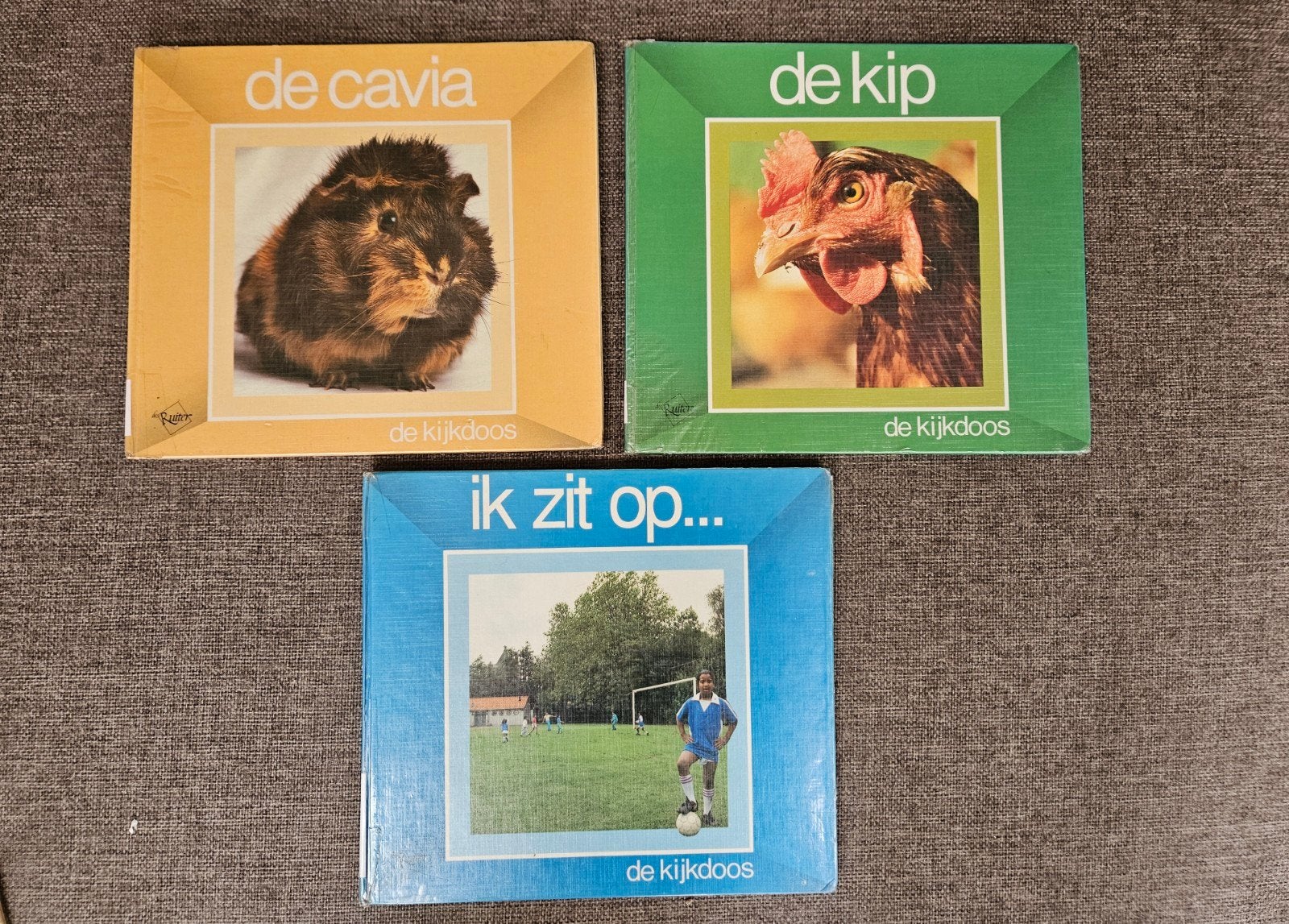 De Kijkdoos Boeken: De Cavia, De Kip, Ik Zit Op..., Ophalen of Verzenden, Gelezen, Uitklap-, Voel- of Ontdekboek, 2 tot 3 jaar