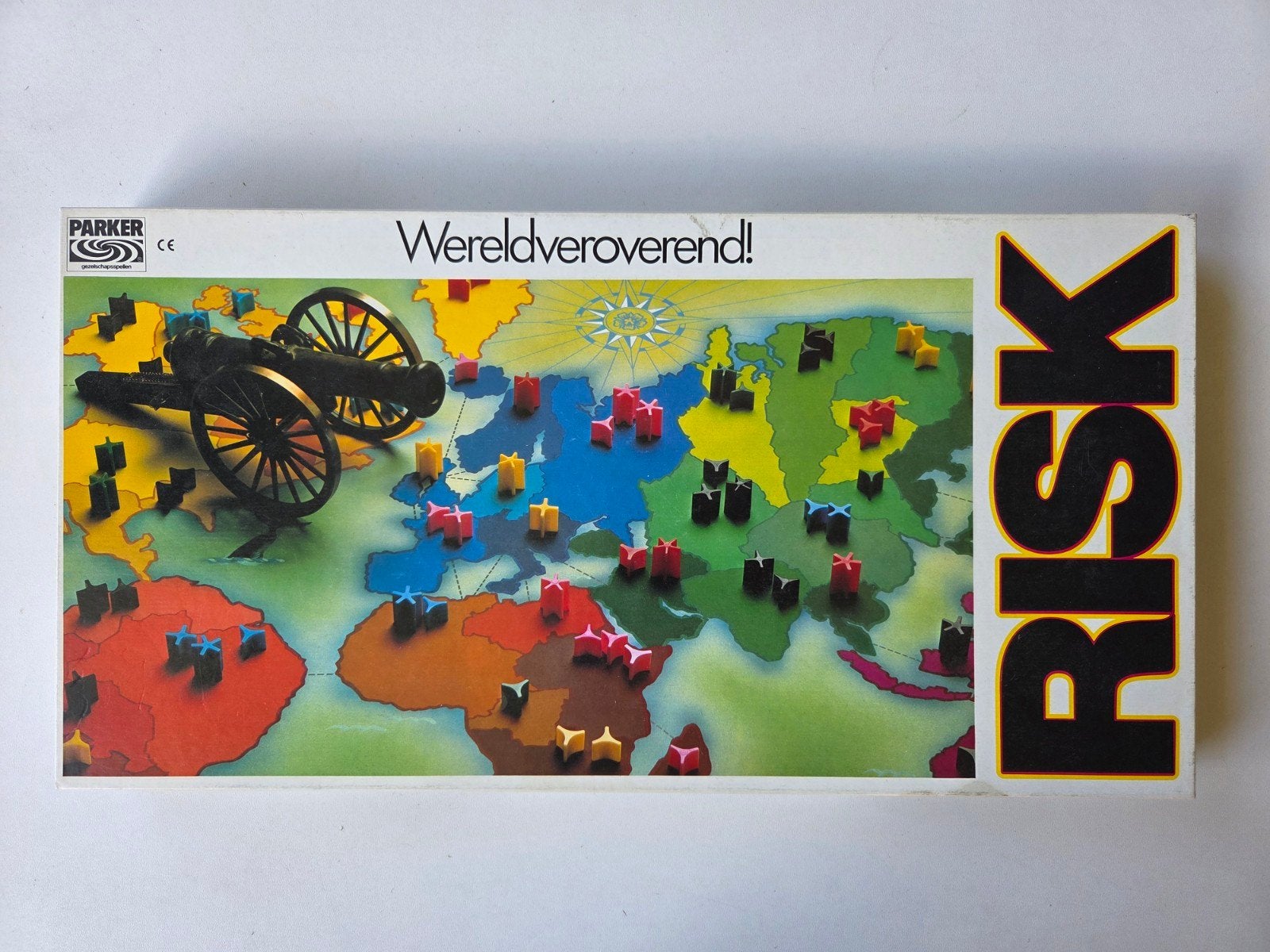 Risk Parker in zeer nette staat, Hobby en Vrije tijd, Gezelschapsspellen | Bordspellen, Ophalen of Verzenden, Zo goed als nieuw
