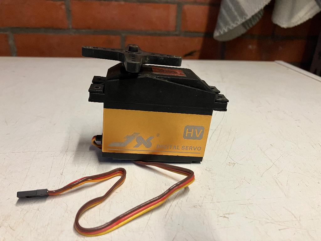 JX HV2070MG digital servo (bigscale 1/5 1/6), Ophalen of Verzenden, Gebruikt, Overige schalen, Onderdeel