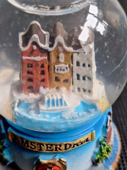 Sneeuwbol Amsterdam h, Ophalen of Verzenden, Zo goed als nieuw, Overige typen