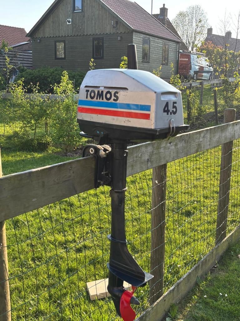 Tomos 4,5 pk kortstaart buitenboordmotor, Ophalen, Gebruikt, Benzine, Minder dan 5 pk