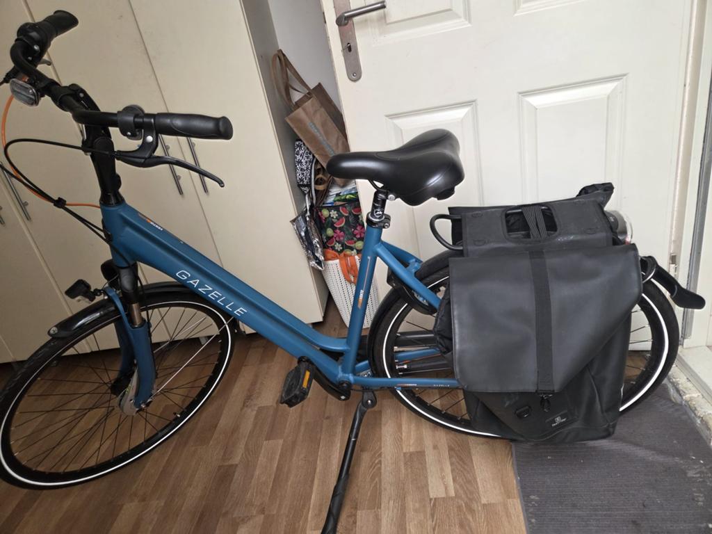 Gazelle fiets, Ophalen, Zo goed als nieuw, Gazelle