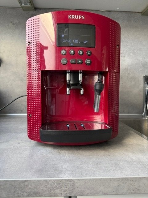 KRUPS koffie- en volautomatische espressomachine, Witgoed en Apparatuur, Ophalen, Gebruikt, Espresso apparaat, Koffiebonen