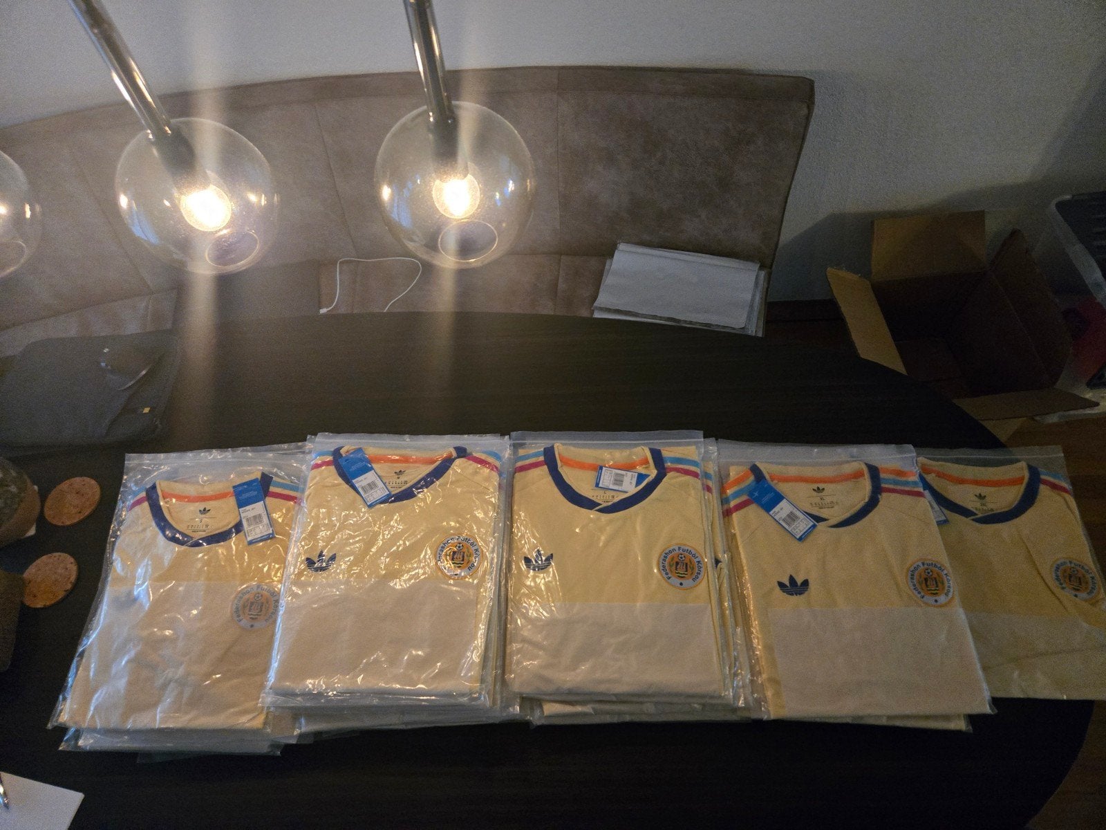 Curaçao Uitshirts Geel - Alle Maten Beschikbaar! Verpakking!, Geel, Nieuw, Overige maten, Ophalen of Verzenden