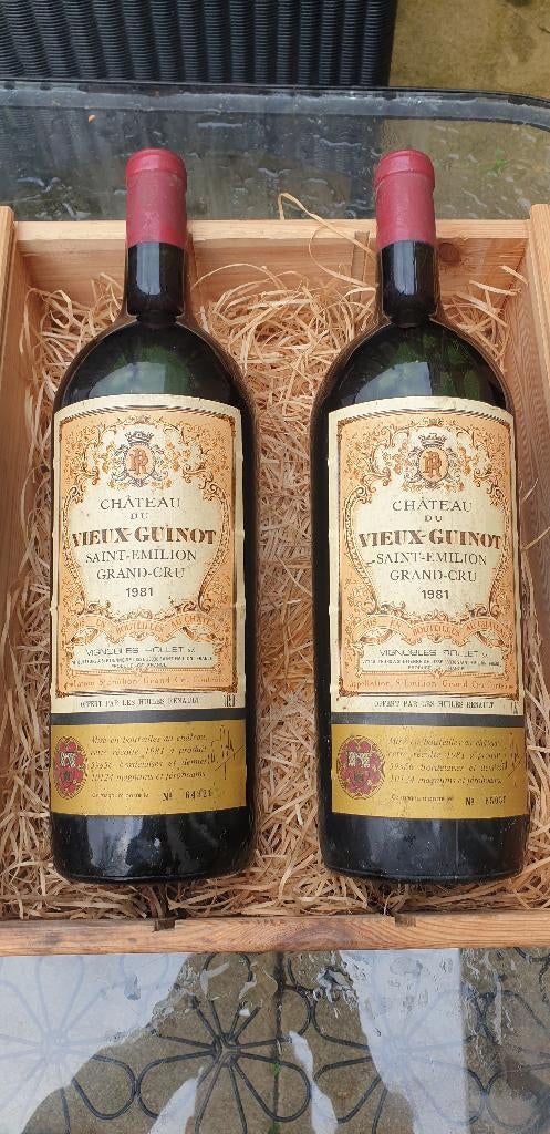 2xChâteau Vieux Guinot 1981 St Emilion Grand Cru magnum, Verzamelen, Wijnen, Frankrijk, Nieuw, Ophalen of Verzenden, Rode wijn