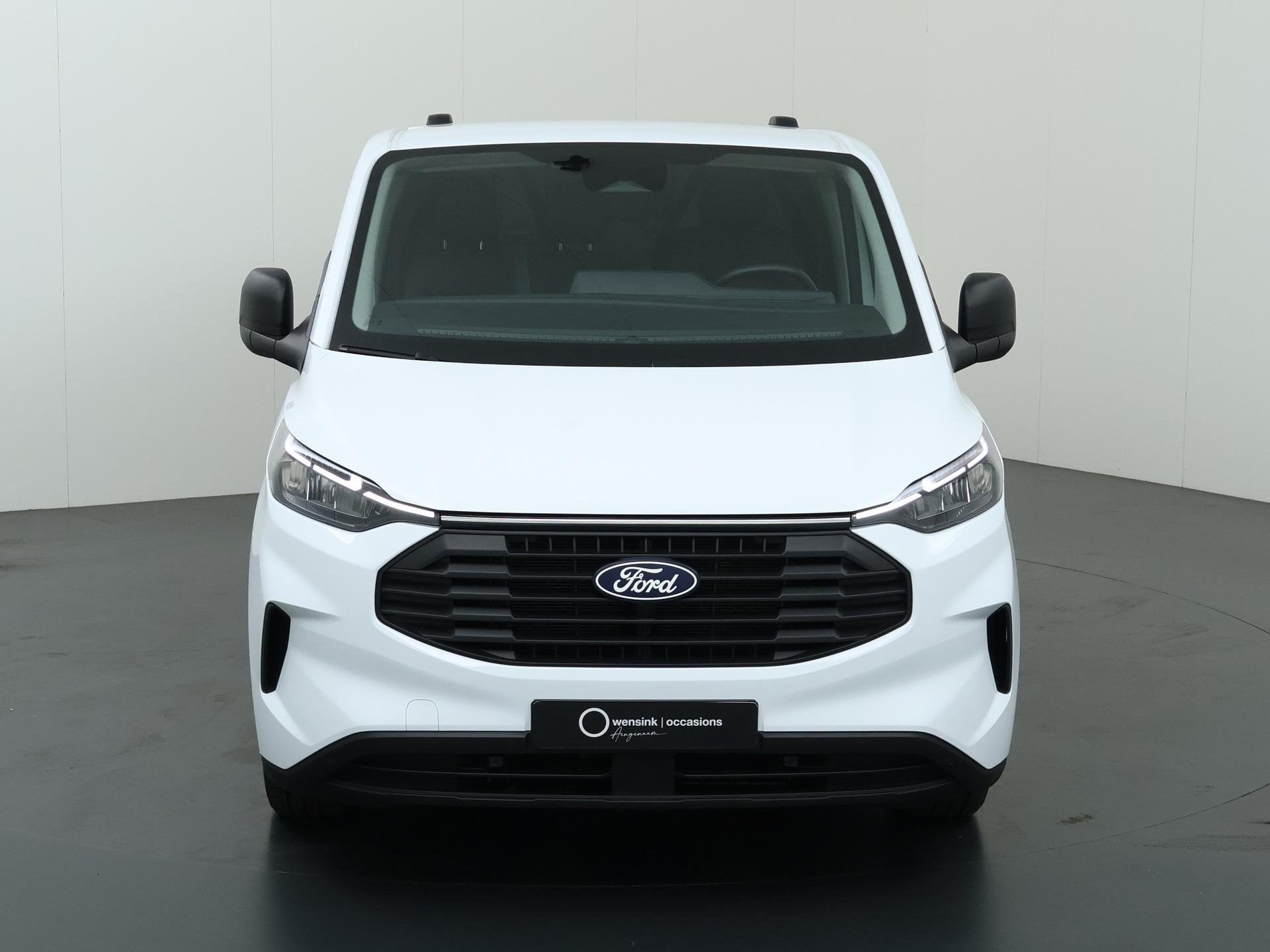 Ford Transit Custom 300 2.0 TDCI L2 H1 | TREND | 136 PK | CL, Auto's, Voorwielaandrijving, Gebruikt, 4 cilinders, Wit