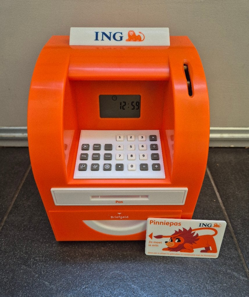 ING PINNIEMAAT met doos, Ophalen of Verzenden, Zo goed als nieuw, Kunststof, Overige thema's