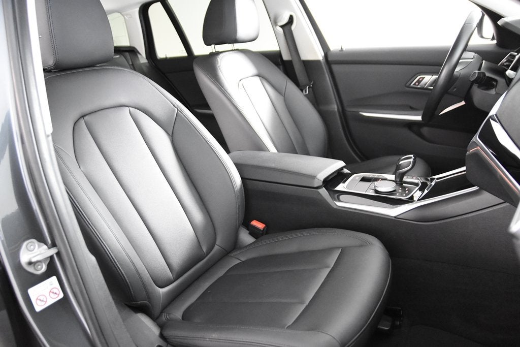 BMW 3 Serie 318i touring *1ste Eigenaar*Navigatie*Leer*Carpl, Auto's, Automaat, Gebruikt, Parkeerassistent, 3-Serie