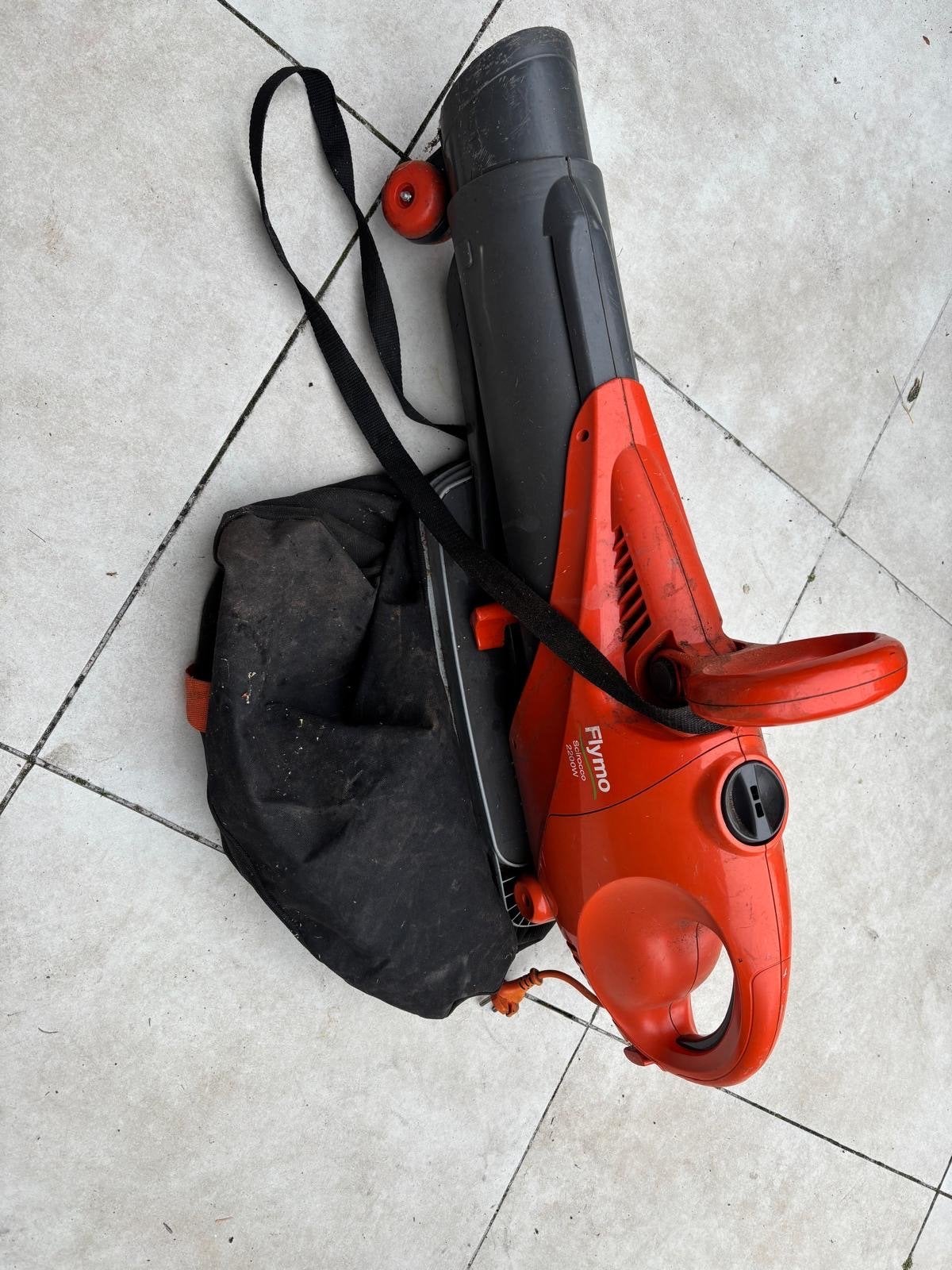 Flymo Scirocco 2200W Bladzuiger, Ophalen, Gebruikt, Handgedragen, Met opvangzak