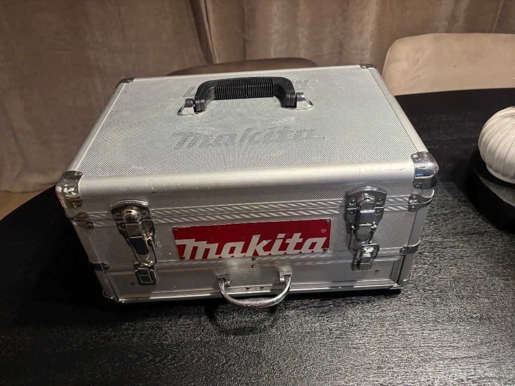 Makita, Ophalen, Zo goed als nieuw, Overige typen