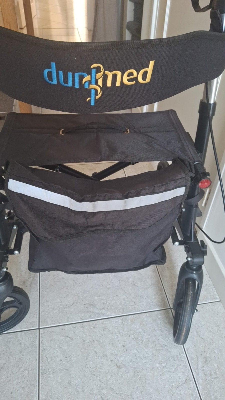 dunmed rollator als nieuw, Ophalen, Opvouwbaar, Zo goed als nieuw