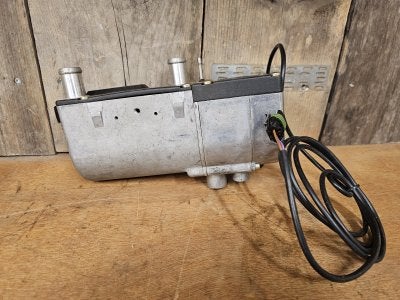 Eberspacher B5W S kachel 12 volt, Niet ingevuld, Gebruikt, Niet ingevuld, Niet ingevuld