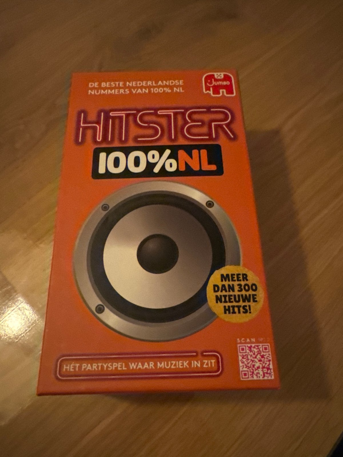 Hitster 100% NL - Het partyspel waar muziek in zit, Drie of vier spelers, Ophalen of Verzenden, Zo goed als nieuw