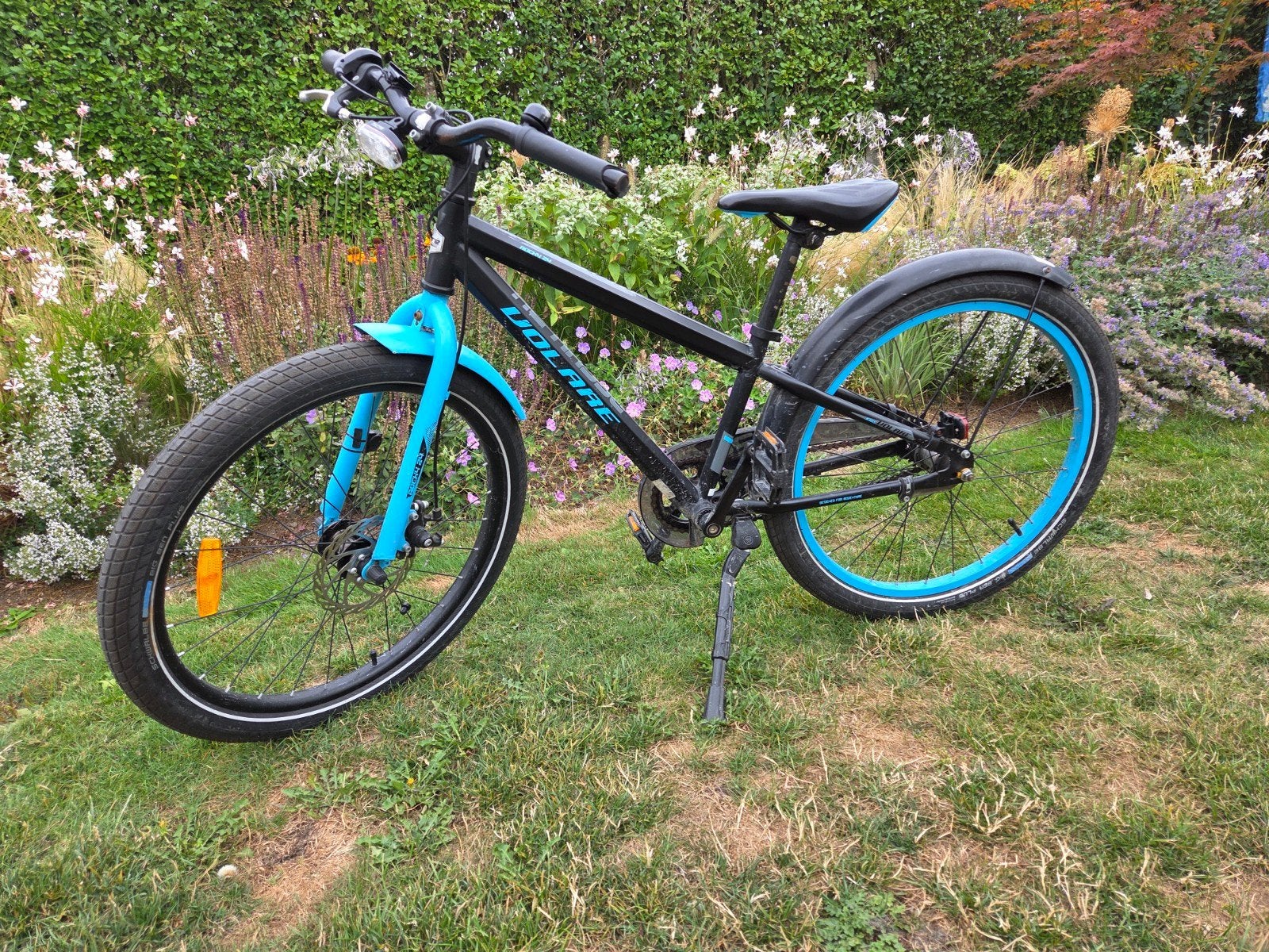 Volare kinderfiets 24 inch - Zwart/Blauw, Fietsen en Brommers, Gebruikt, Minder dan 49 cm, Schijfrem, Ophalen