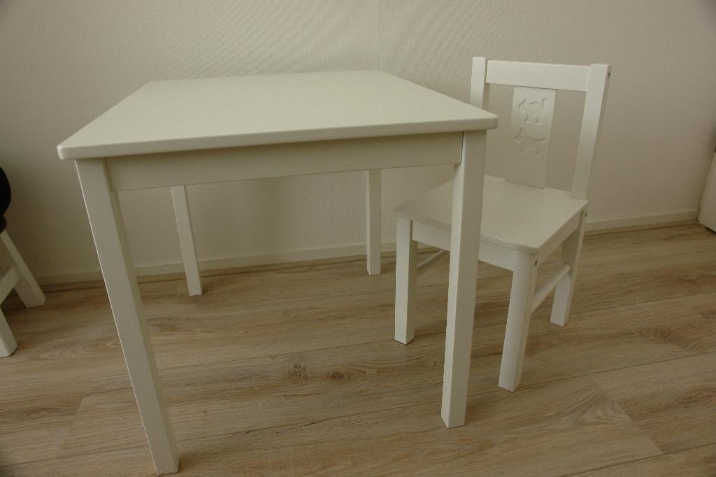 kindermeubel stoeltje en tafel, Ophalen, Zo goed als nieuw, Tafel(s) en Stoel(en)