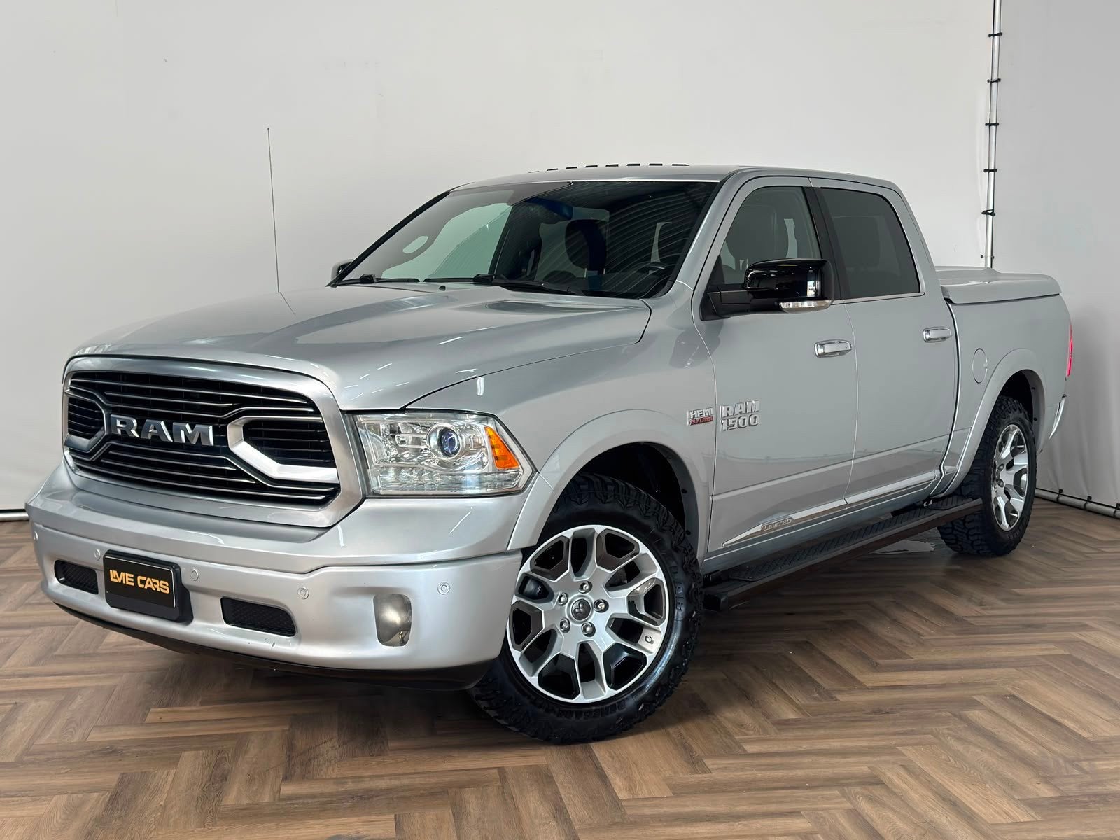 Dodge Ram 1500 5.7 V8 Quad Cab 6'4|LIMITED|VOL|INRUIL MOGELI, Auto's, Automaat, Gebruikt, 5654 cc, Leder