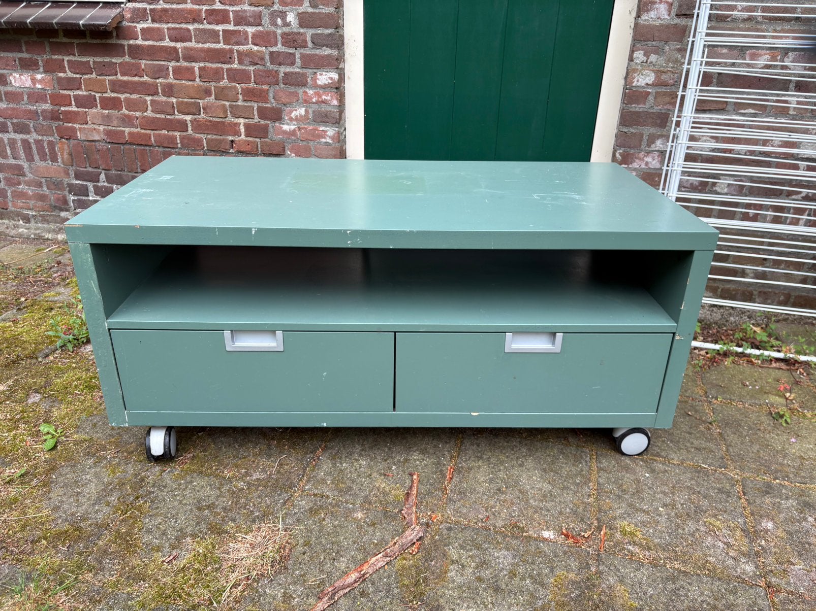Gratis tv-meubel Ikea groen, Ophalen, Gebruikt, 100 tot 150 cm, Minder dan 100 cm