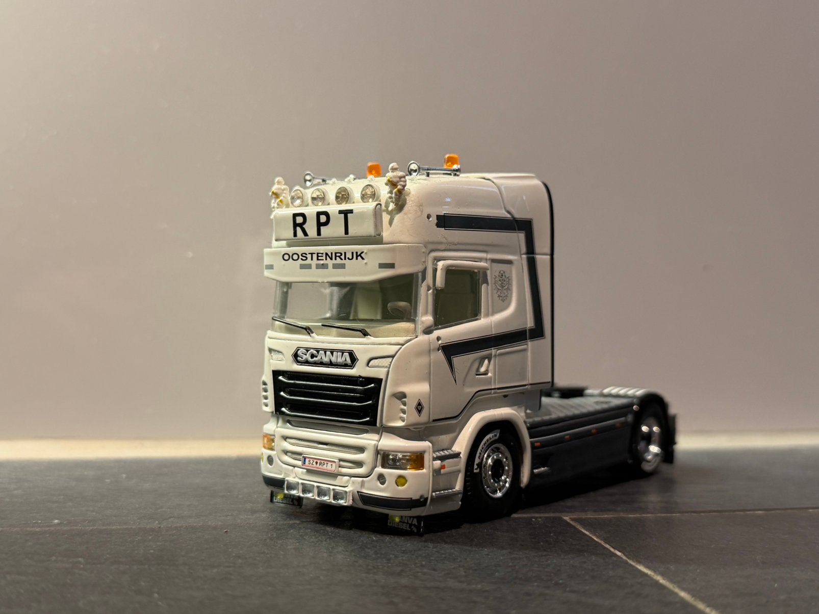 Tekno Rastl, Hobby en Vrije tijd, Modelauto's | 1:50, Ophalen of Verzenden, Zo goed als nieuw, Bus of Vrachtwagen, Tekno