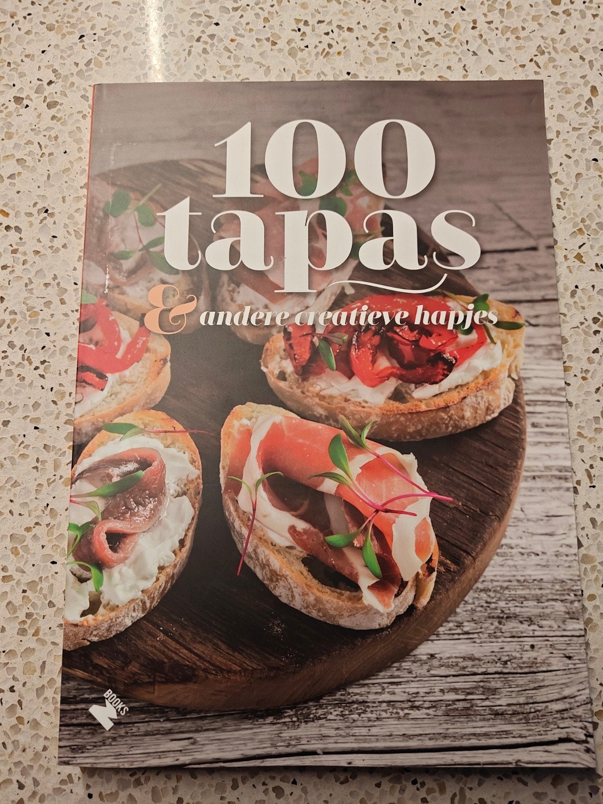 100 tapas & andere creatieve hapjes, Ophalen, Nieuw, Italië