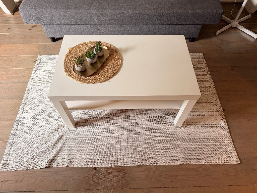 Witte houten salontafel van IKEA, in goede staat, Huis en Inrichting, Ophalen, Gebruikt, 100 tot 150 cm, 50 tot 100 cm