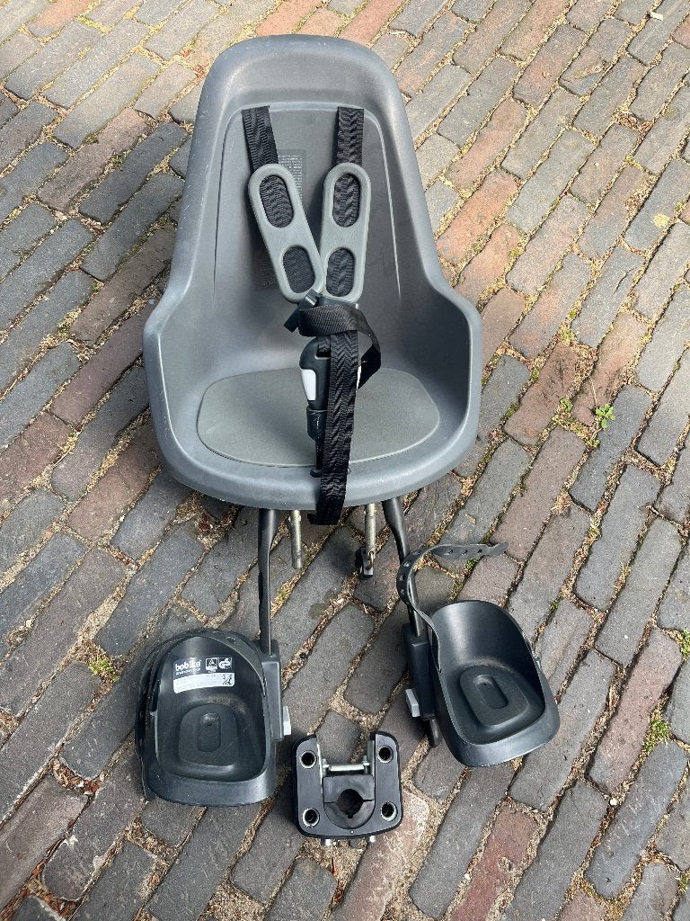 Bobike mini one voorzitje, Fietsen en Brommers, Fietsaccessoires | Fietsstoeltjes, Ophalen, Bobike voorzitje, Gebruikt, Voetsteuntjes