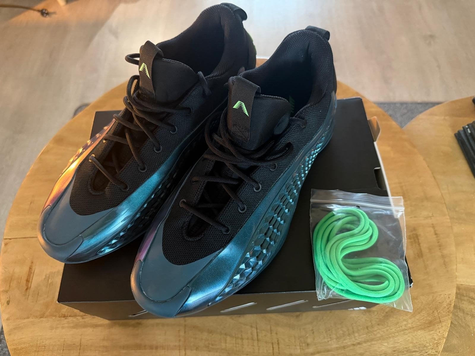 Adidas Anthony Edwards 1  Basketballschoenen - Maat 47 1/3, Ophalen, Zwart, Adidas, Sneakers of Gympen