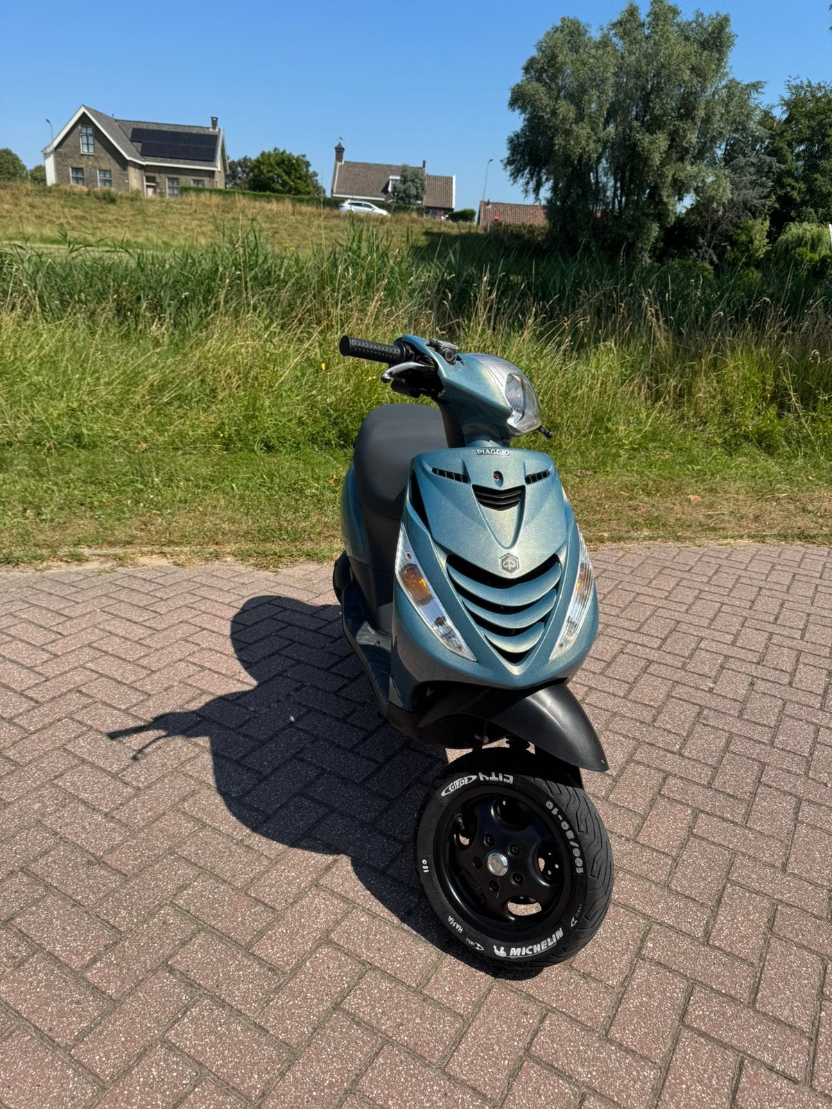 Piaggio Zip SP 70 cc, Fietsen en Brommers, Scooters | Piaggio, Tweetakt, Ophalen of Verzenden, Zo goed als nieuw, 70 cc