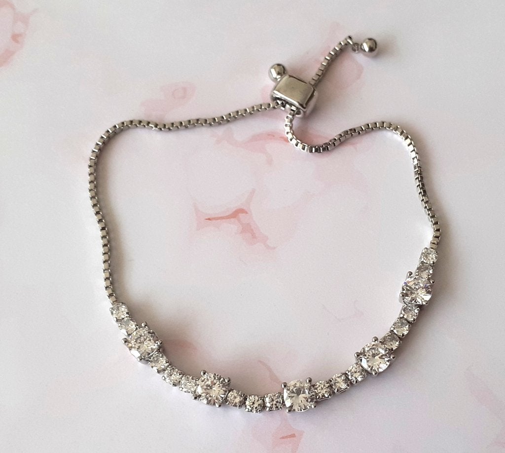 Armband tennisarmband met kristallen toggle Lovisa, Overige materialen, Met kristal, Nieuw, Ophalen of Verzenden