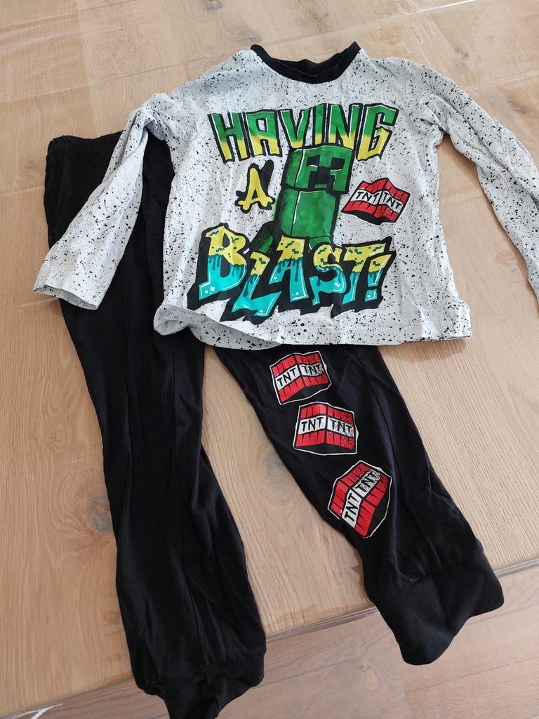 Minecraft pyjama maat 134 - "Having a Blast!", Ophalen, Nacht- of Onderkleding, Gebruikt, Minecraft
