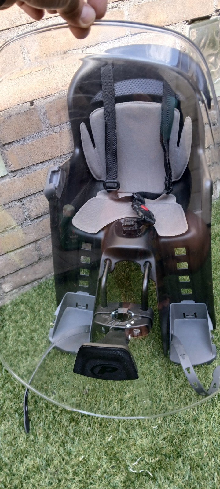 Polisport Bilby Junior voorzitje met windscherm, Ophalen of Verzenden, Polisport, Gebruikt, Voetsteuntjes