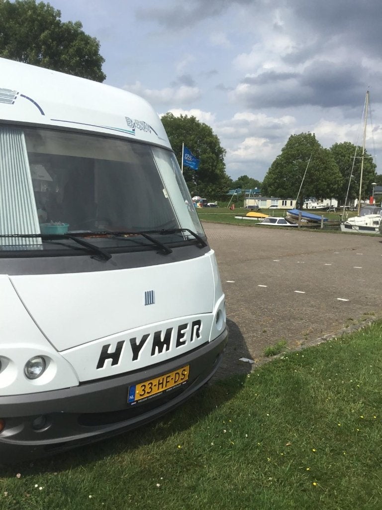 Hymer B 524 Integraal Camper - Bouwjaar 2000, APK 2027, Integraal, Ringverwarming, Fiat, Luifel
