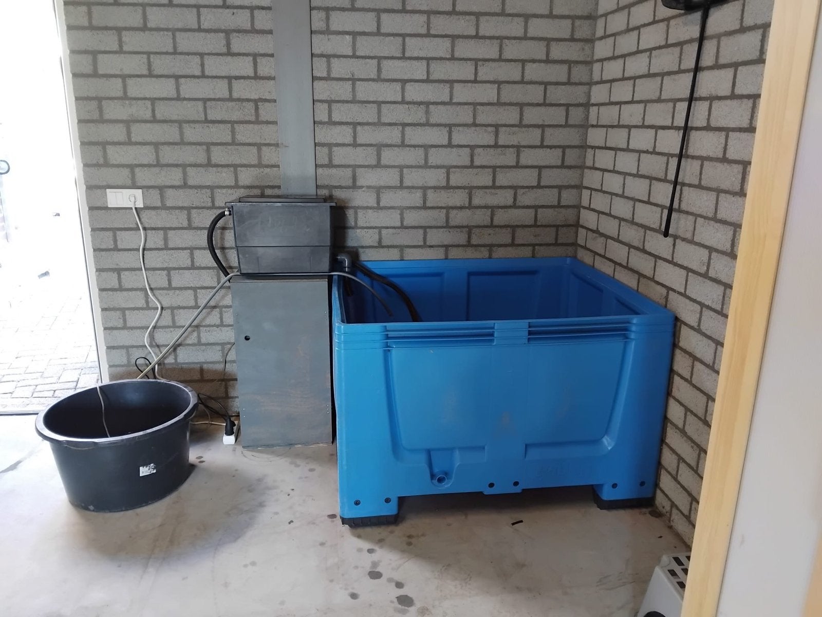 Mooie quarantaine/ koi bak compleet, Ophalen, Zo goed als nieuw, Overige typen