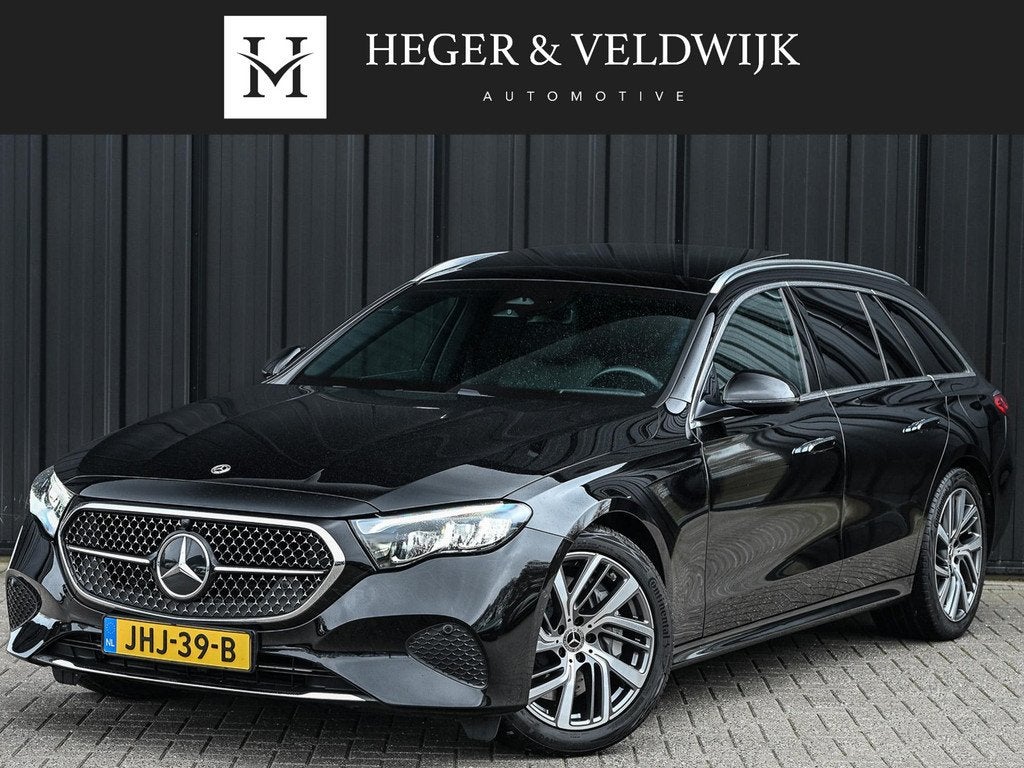 Mercedes-Benz E-klasse Estate 300 e Exclusive Line Panoramad, Auto's, Mercedes-Benz, Automaat, Gebruikt, 4 cilinders, Automatische klimaatregeling