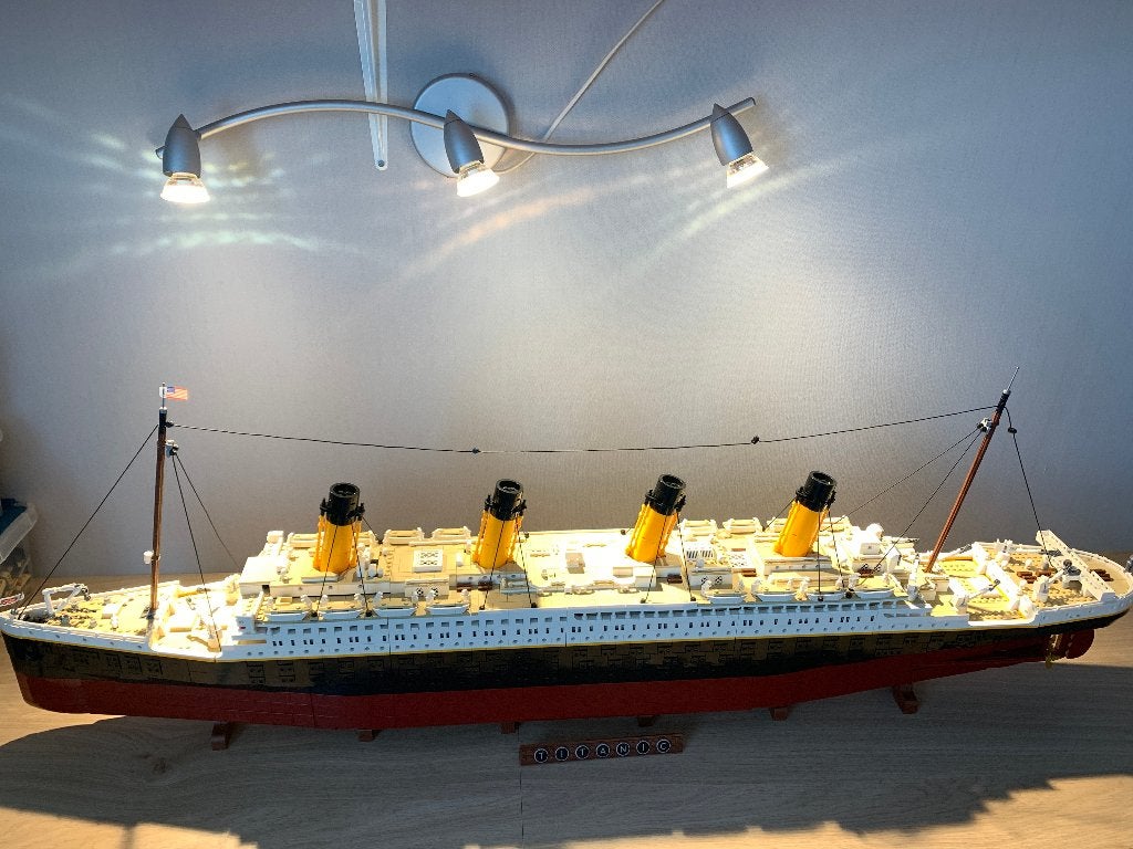 Lego Titanic