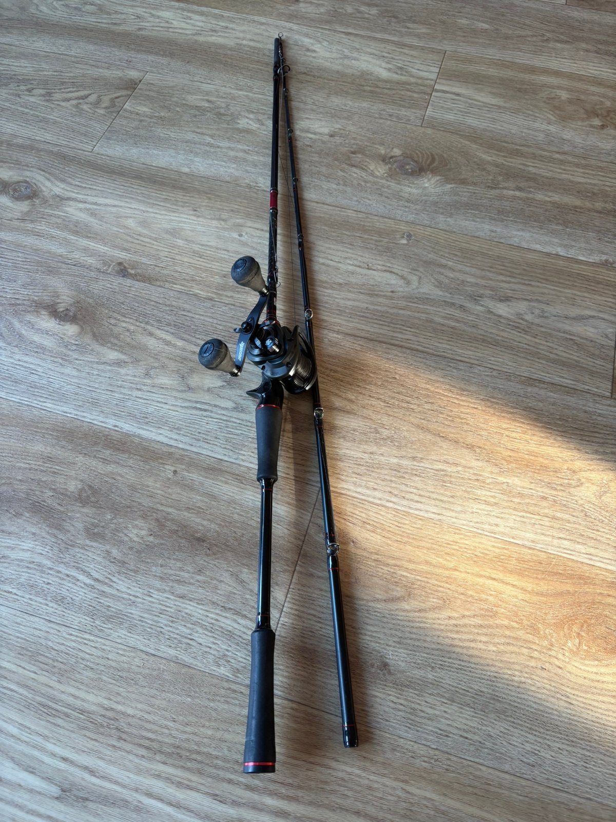 Abu Garcia Max LP en Revo Beast 200, Ophalen of Verzenden, Zo goed als nieuw, Werphengel