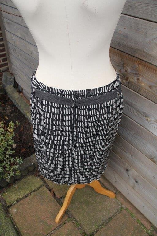 Rok zwart/ beige Maxmara mt 36 Vaste prijs, Zwart, Max Mara, Ophalen of Verzenden, Zo goed als nieuw