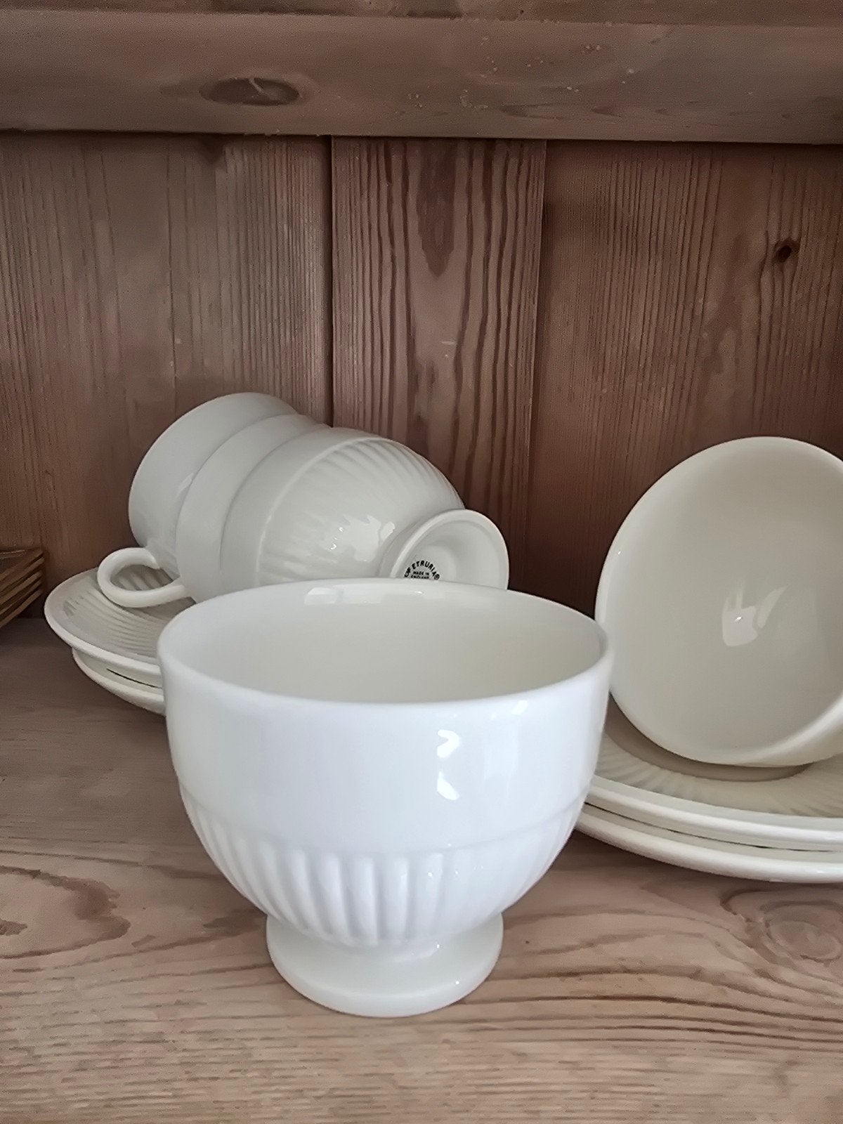 Wedgwood Edme kopjes en schotels met melkannetje, Antiek en Kunst, Ophalen