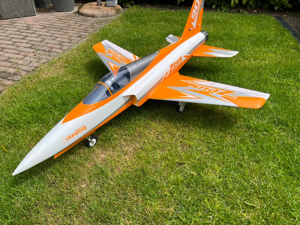 Freewing Zeus 8S PNP orange, Hobby en Vrije tijd, Modelbouw | Radiografisch | Vliegtuigen, Ophalen, Gebruikt, RTF (Ready to Fly)