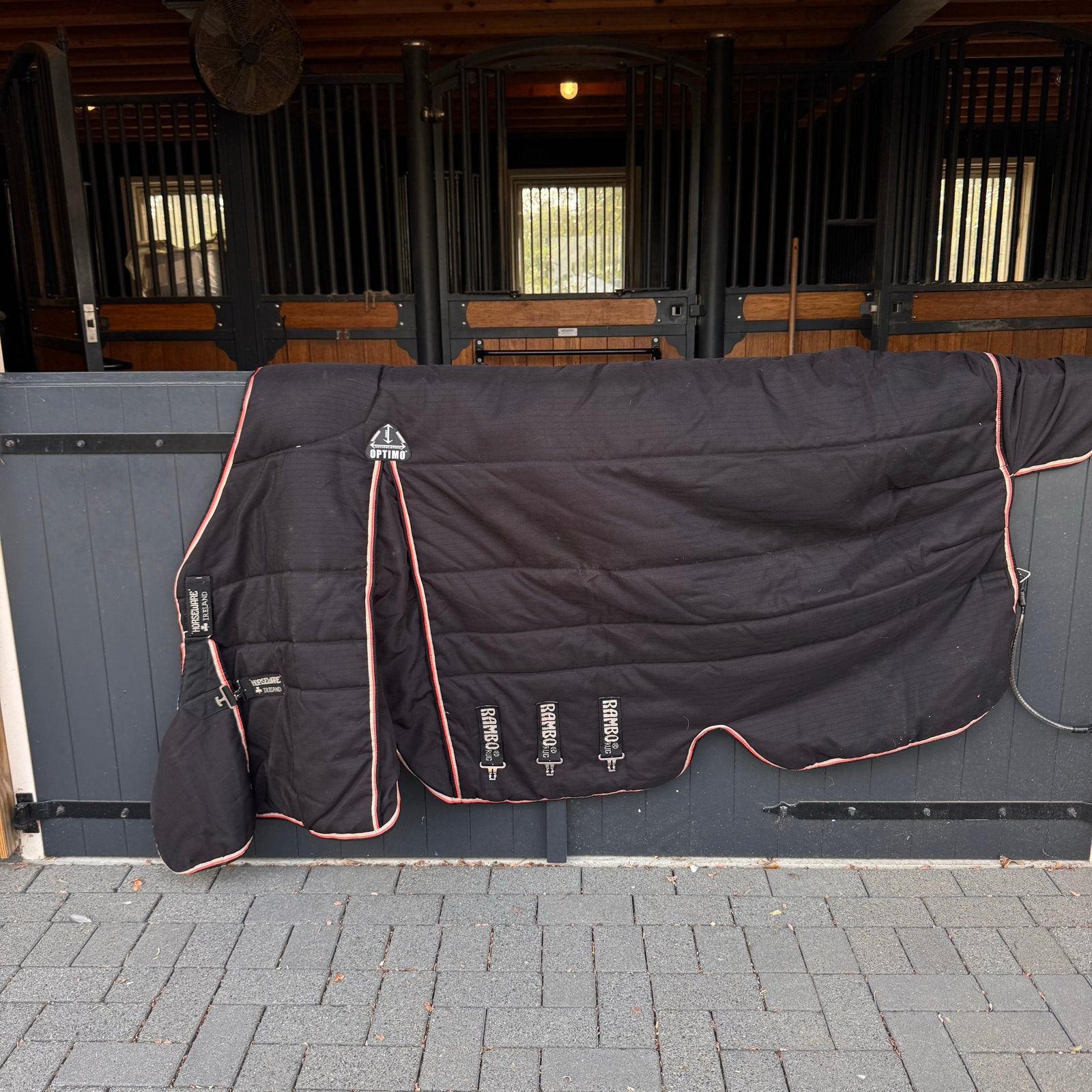 Horseware Rambo Optimo Staldeken 400 grams, maat 165, Full (L), Ophalen of Verzenden, Zo goed als nieuw, Staldeken