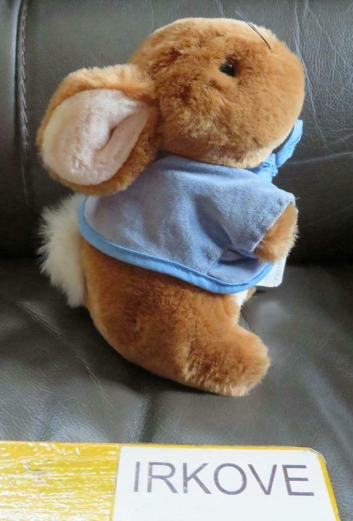 PETER RABBIT TAILS * BEATRIX POTTER **, Verzenden, Overige figuren, Zo goed als nieuw, Beeldje of Figuurtje