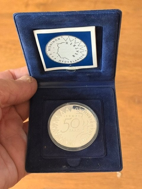Zilveren 50 Gulden munt uit 1987 met aankoopbewijs, Ophalen of Verzenden, Koningin Beatrix, 50 gulden, Zilver